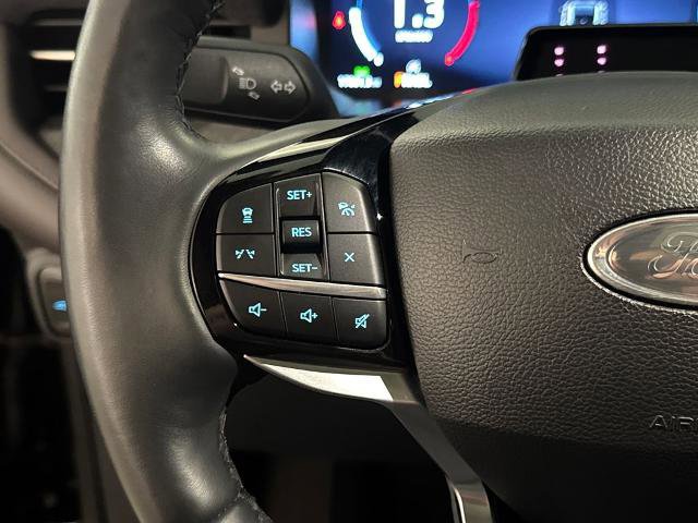 Certified 2025 Ford Explorer Platinum image 21