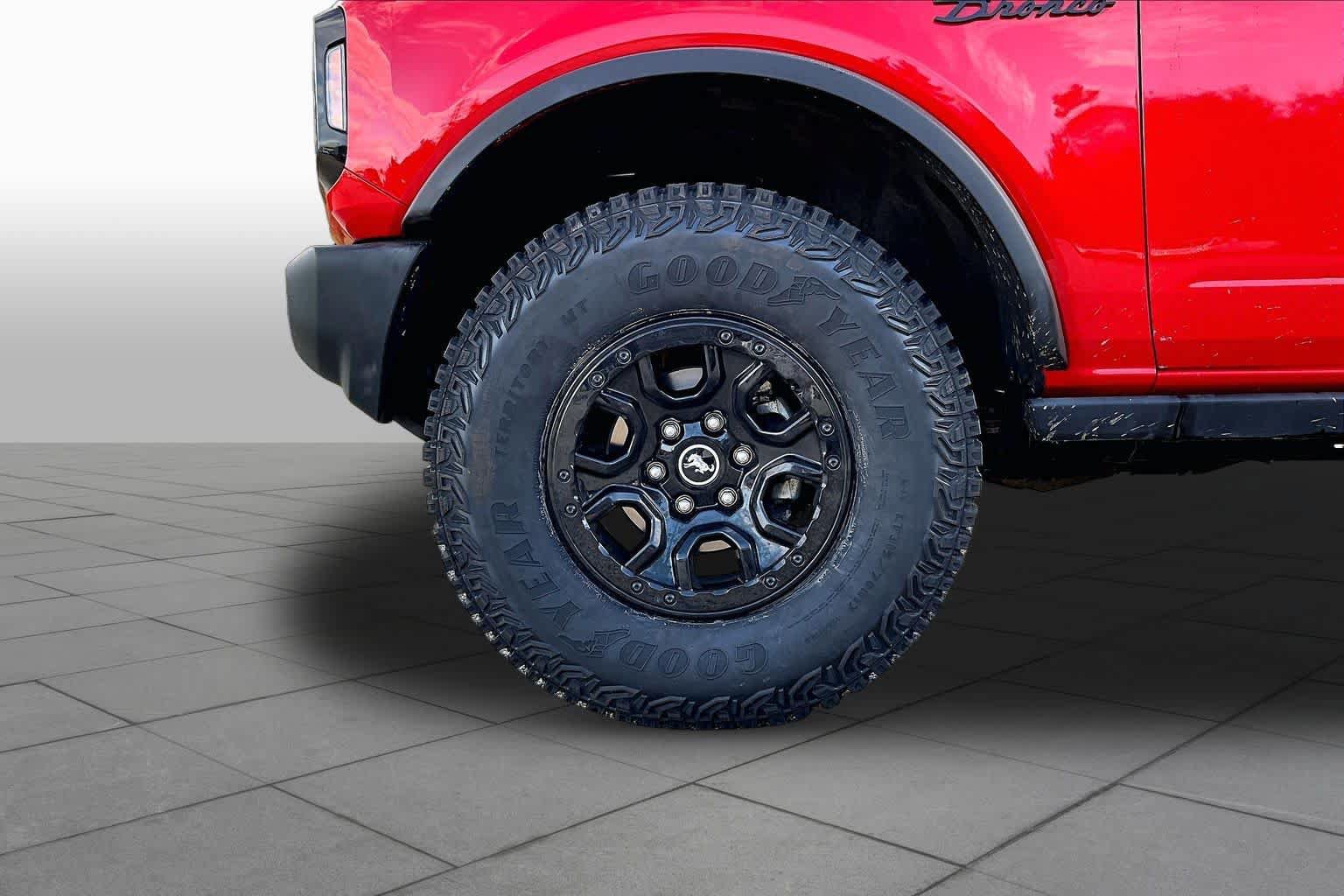 Certified 2022 Ford Bronco Wildtrak AWD/4WD image 11