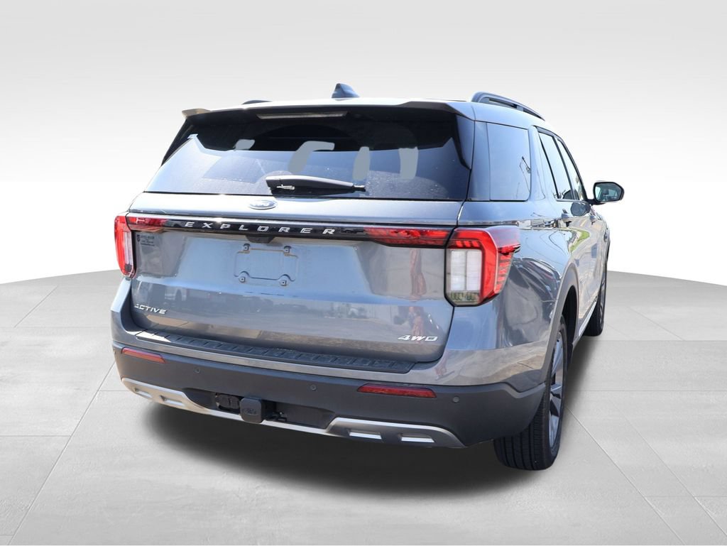 Certified 2025 Ford Explorer Active w/ Active Comfort Package AWD/4WD image 17