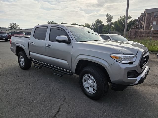 Used 2020 Toyota Tacoma SR AWD/4WD image 3