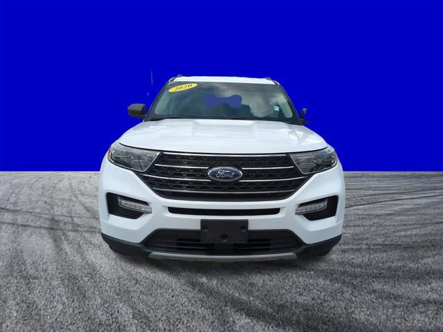 Certified 2020 Ford Explorer XLT w/ Equipment Group 202A RWD image 9