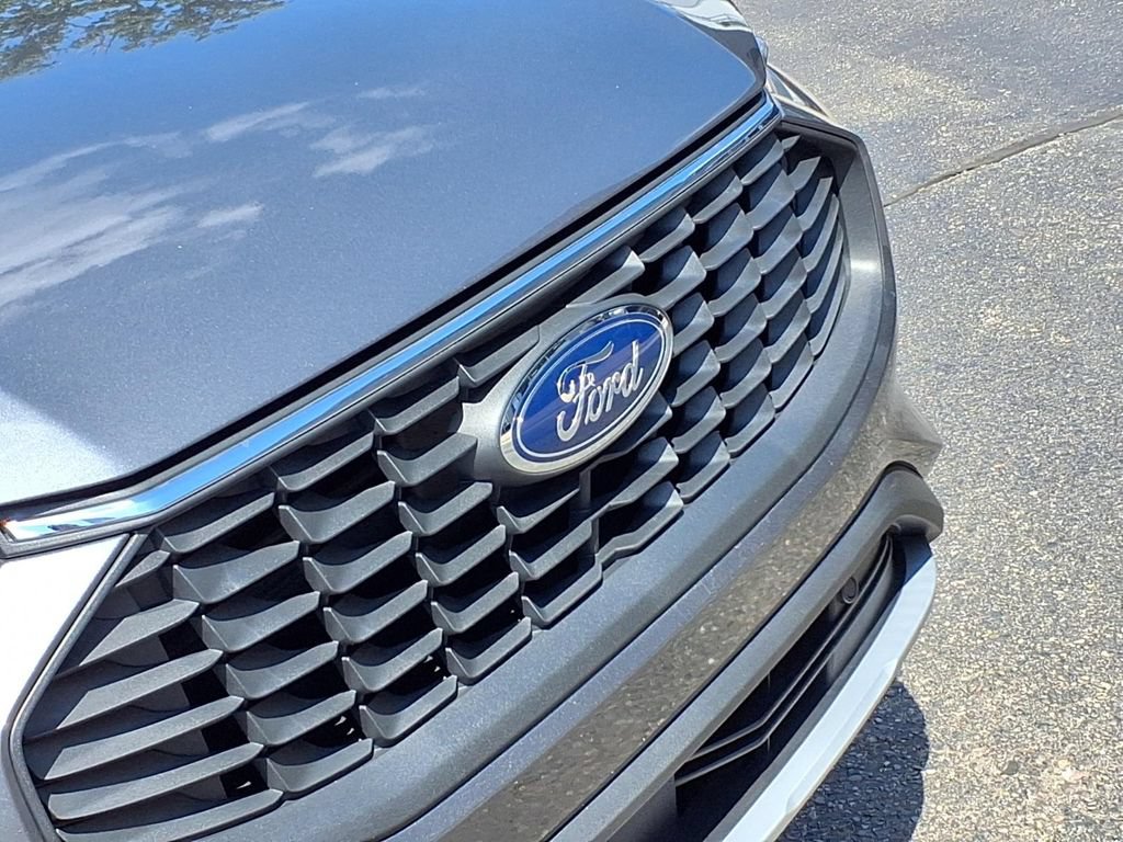 Certified 2023 Ford Escape Active AWD/4WD image 31