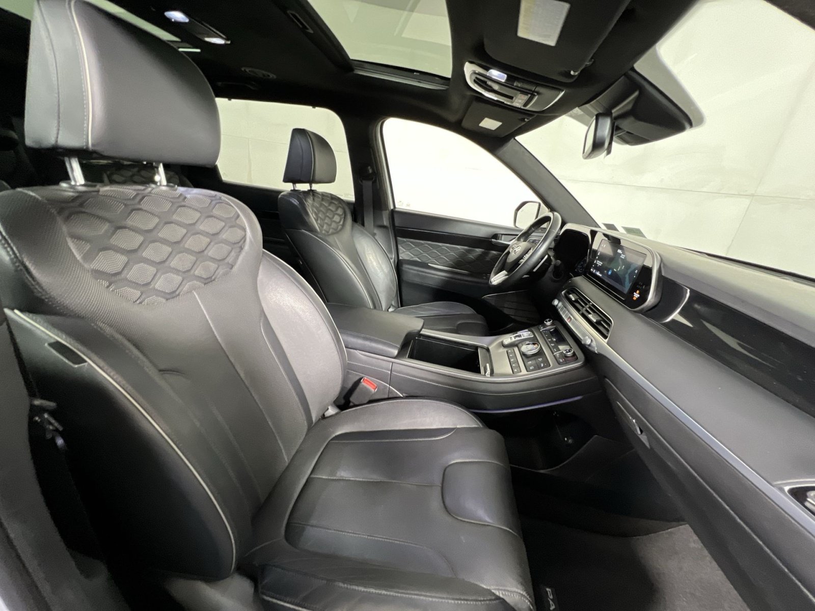 Used 2020 Hyundai Palisade Limited AWD/4WD image 28