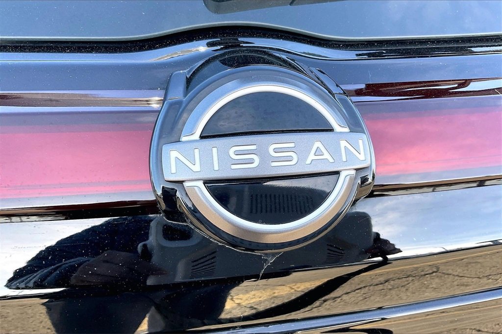 Used 2022 Nissan Kicks S image 7