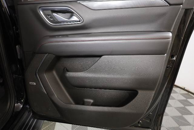 Used 2022 Chevrolet Suburban RST w/ Sport Performance Package AWD/4WD image 40