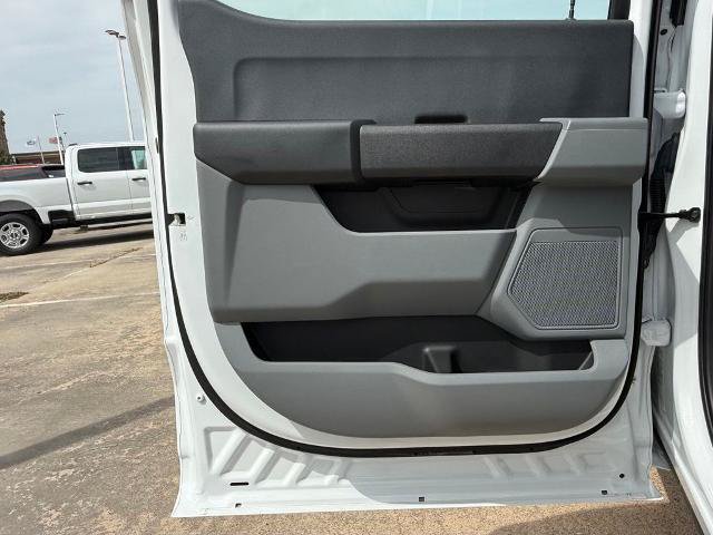 Certified 2024 Ford F550 4x4 Crew Cab Super Duty image 26