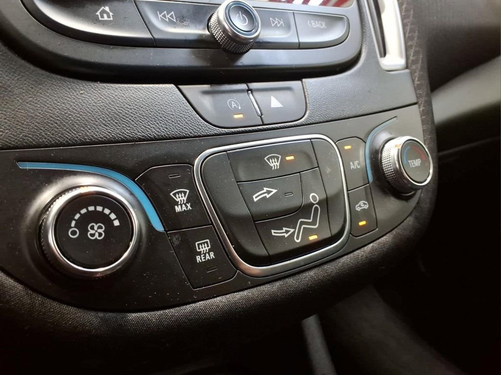 Used 2024 Chevrolet Malibu LS image 10