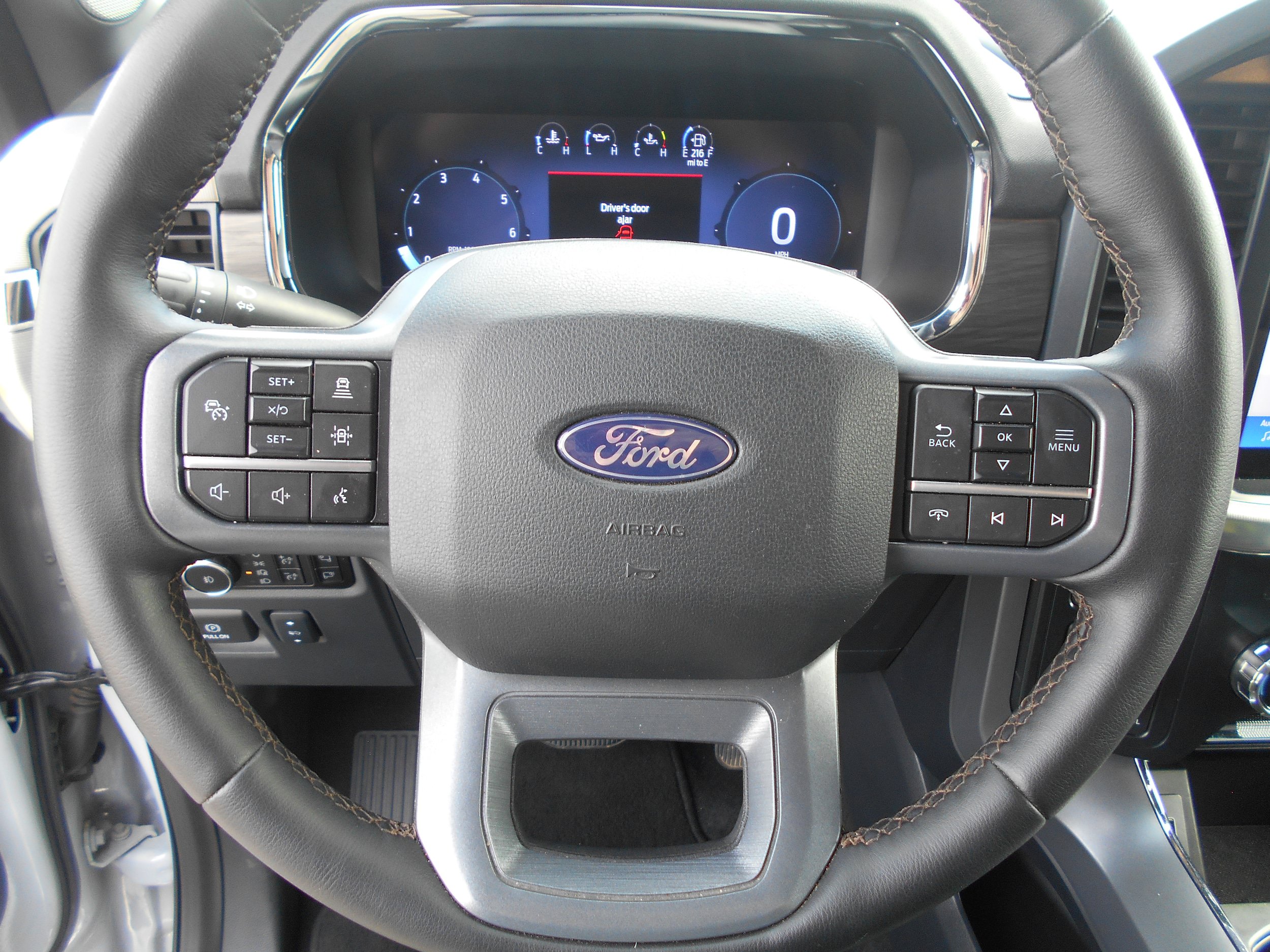 Certified 2025 Ford F150 Lariat w/ Tow/Haul Package AWD/4WD image 14
