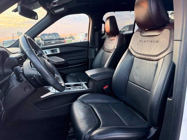 Certified 2021 Ford Explorer Platinum w/ Equipment Group 601A AWD/4WD image 12