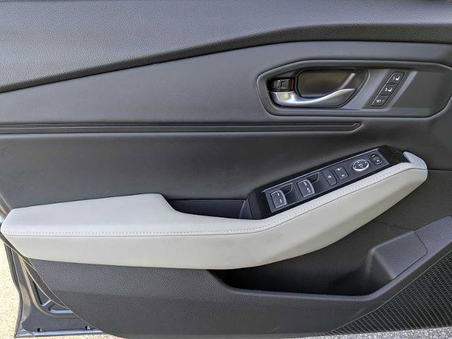 Used 2025 Honda Accord Touring image 18