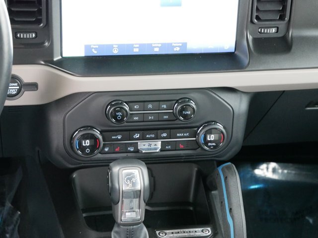 Certified 2023 Ford Bronco Wildtrak AWD/4WD image 15