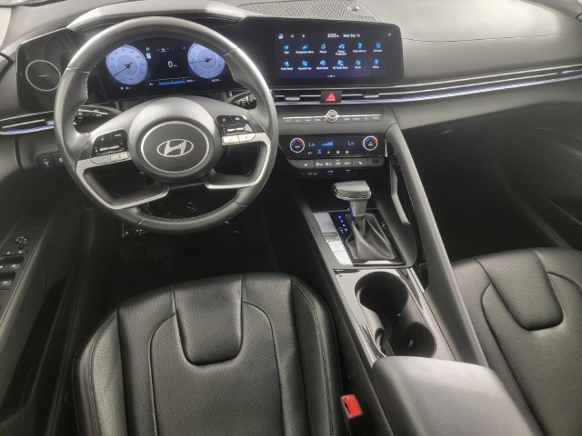 Used 2024 Hyundai Elantra Limited FWD image 31