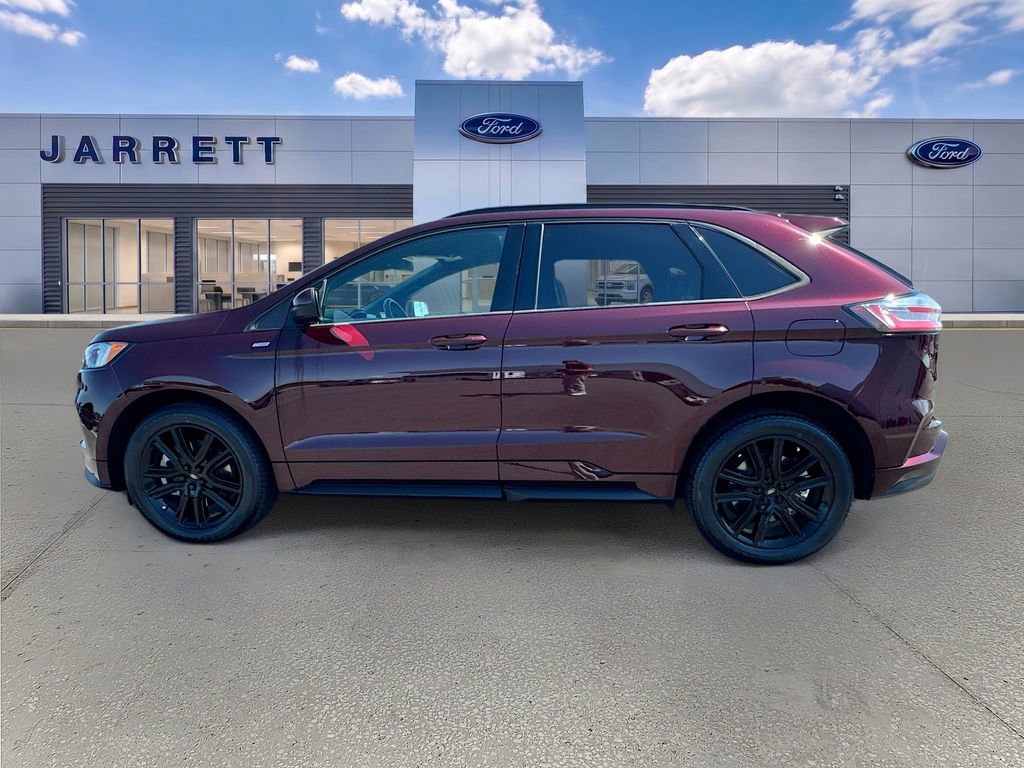Certified 2024 Ford Edge ST-Line AWD/4WD image 4