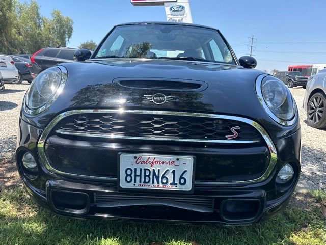 Used 2019 MINI Cooper S w/ Signature Upholstery Package FWD image 5