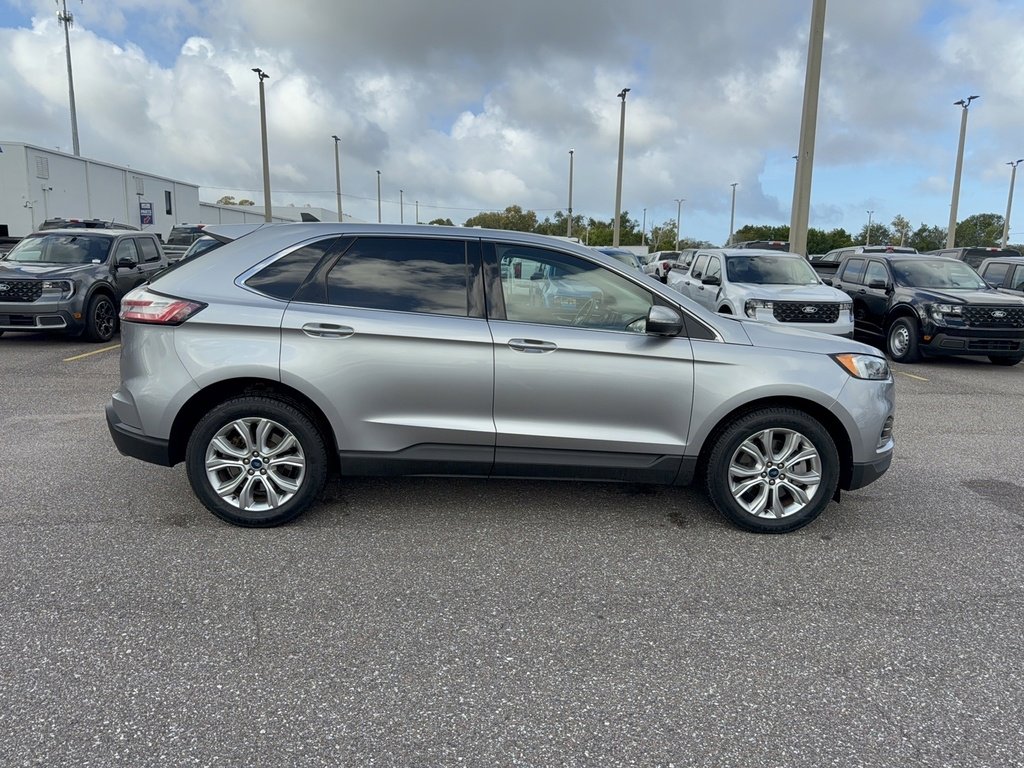 Certified 2022 Ford Edge Titanium w/ Equipment Group 301A image 5