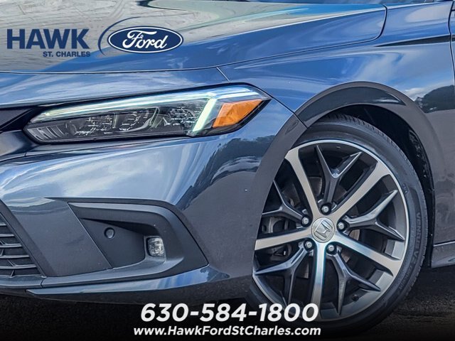 Used 2024 Honda Civic Touring image 3