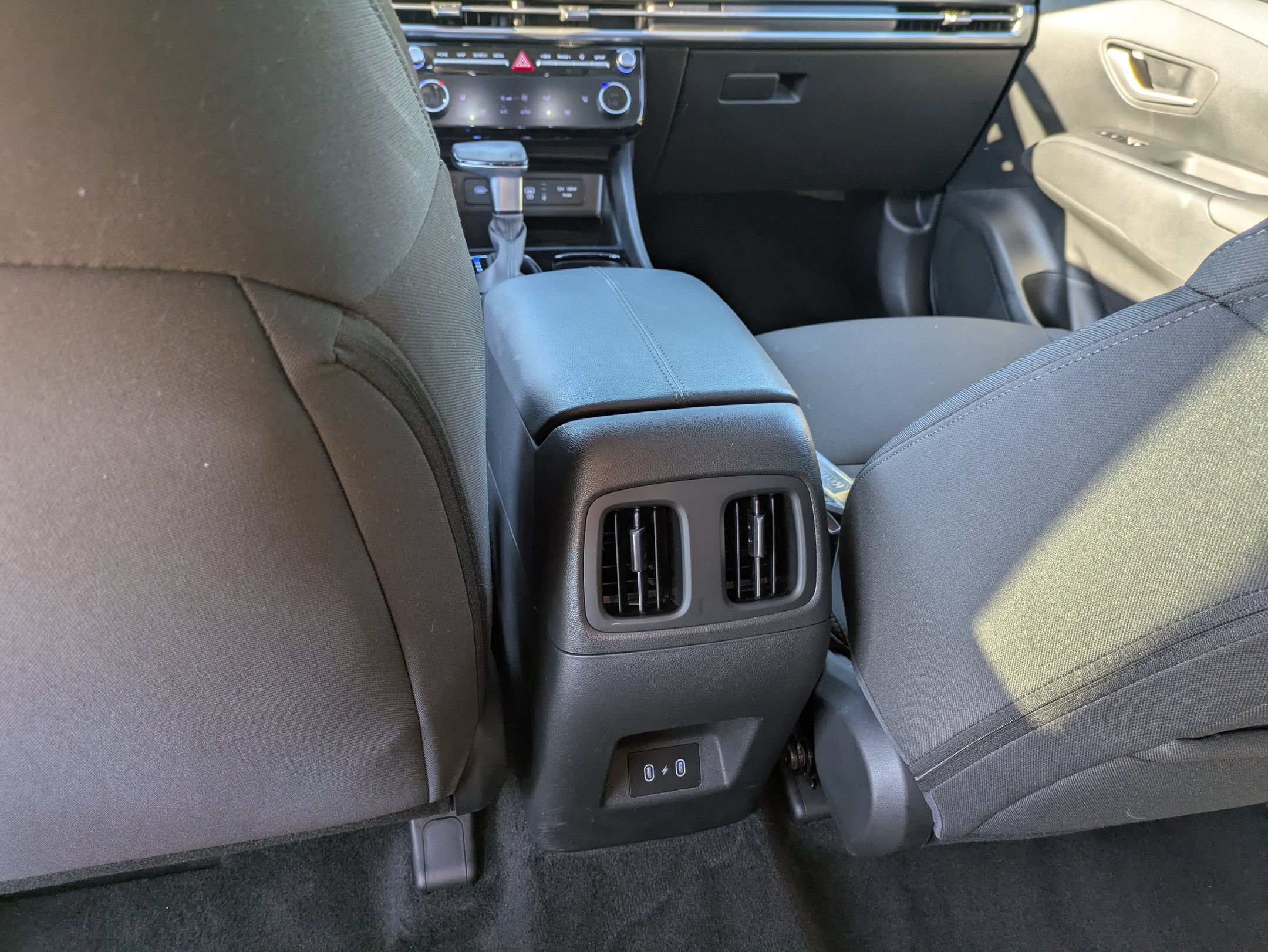 Used 2025 Hyundai Tucson SEL FWD image 31