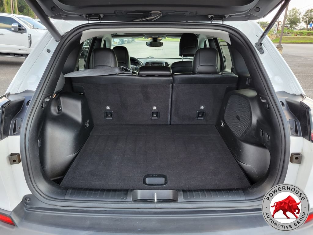Used 2022 Jeep Cherokee Latitude Lux w/ Sun & Sound Group FWD image 14