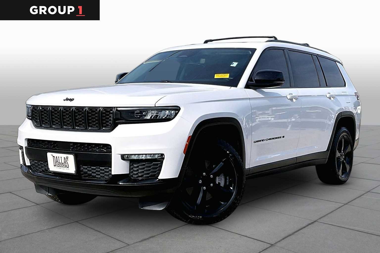 Used 2022 Jeep Grand Cherokee L Limited w/ Black Appearance Package AWD/4WD image 1