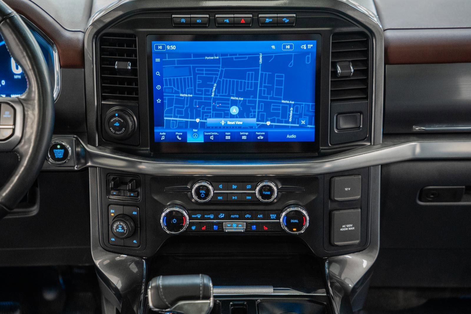 Certified 2023 Ford F150 Lariat w/ Equipment Group 502A High image 29