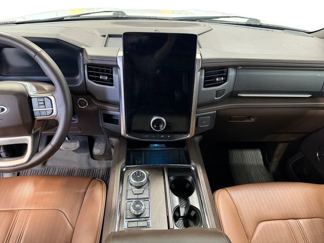 Certified 2024 Ford Expedition King Ranch AWD/4WD image 11