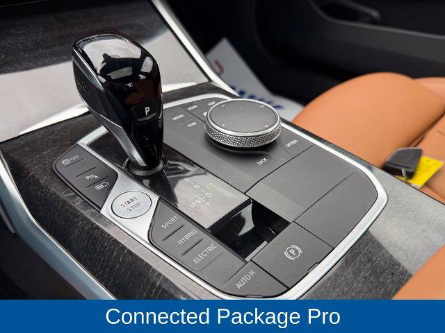 Used 2022 BMW 330e xDrive w/ Premium Package AWD/4WD image 9