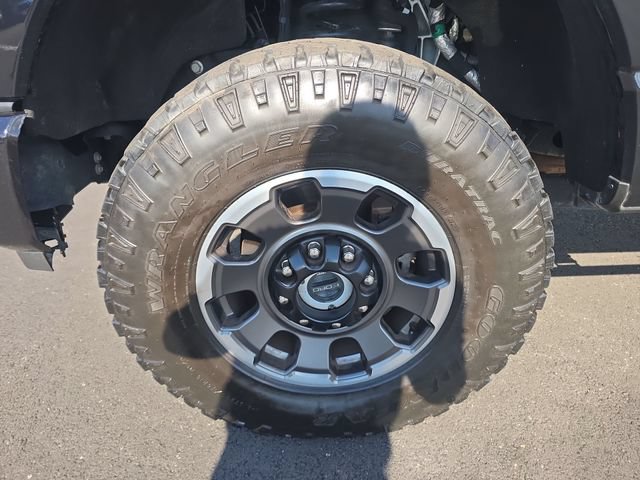 Certified 2023 Ford F250 Platinum w/ Tremor Off-Road Package AWD/4WD image 10