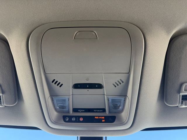 Used 2018 Buick Enclave Essence FWD image 8