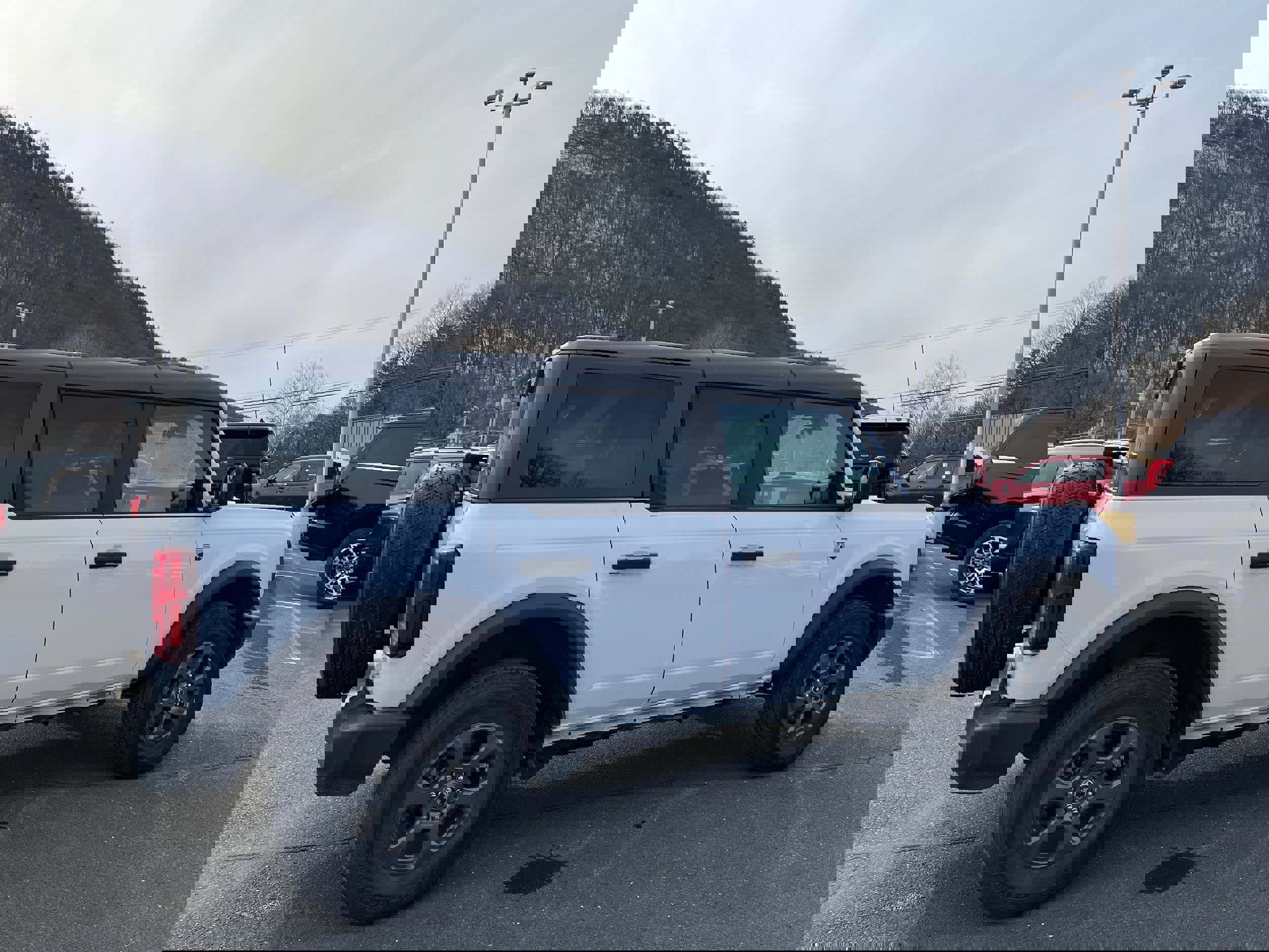 Certified 2024 Ford Bronco Big Bend image 4