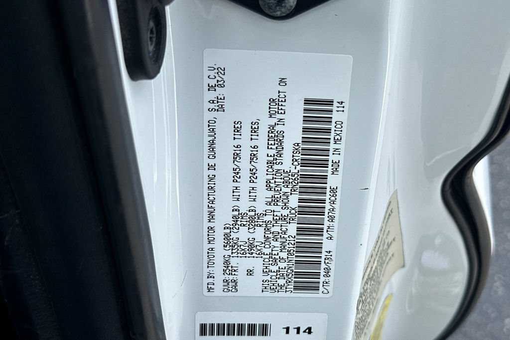Used 2022 Toyota Tacoma SR RWD image 31