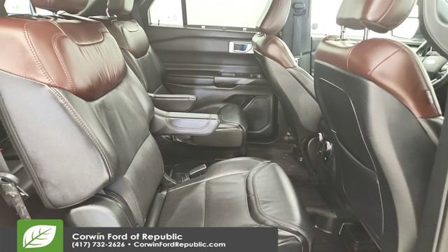 Certified 2020 Ford Explorer Platinum w/ Premium Technology Package image 25