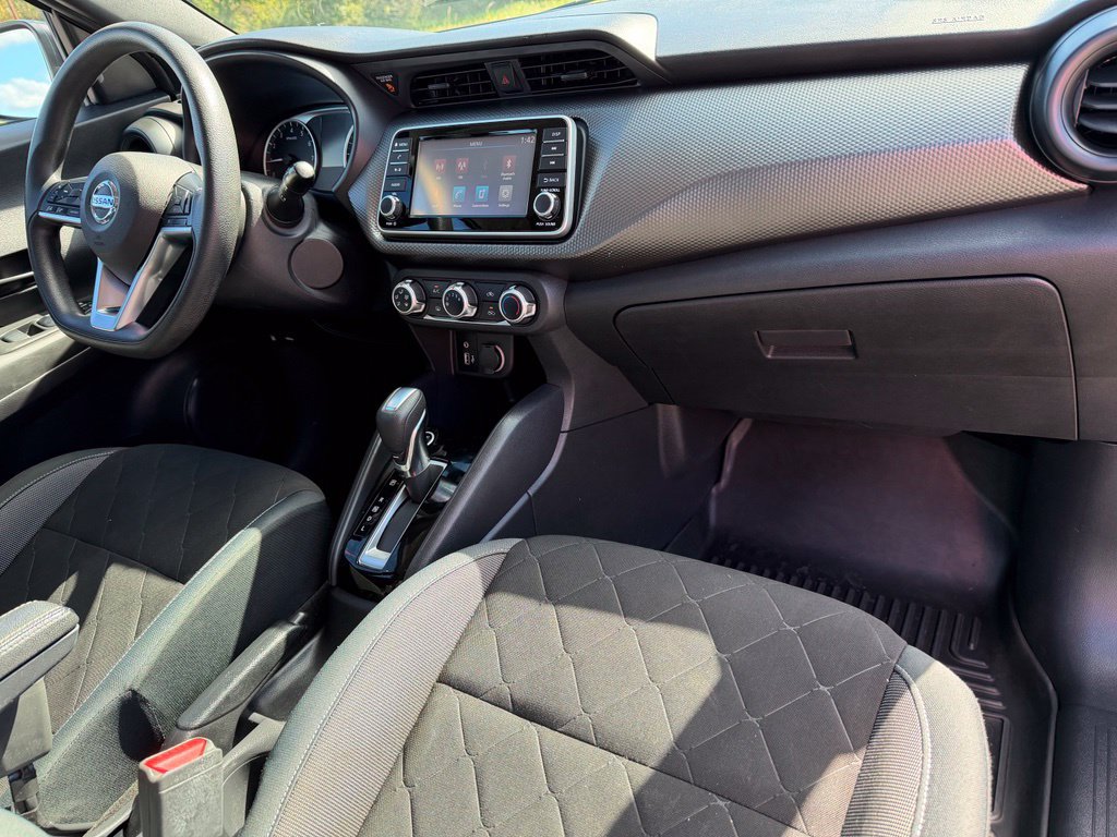 Used 2020 Nissan Kicks S FWD image 18