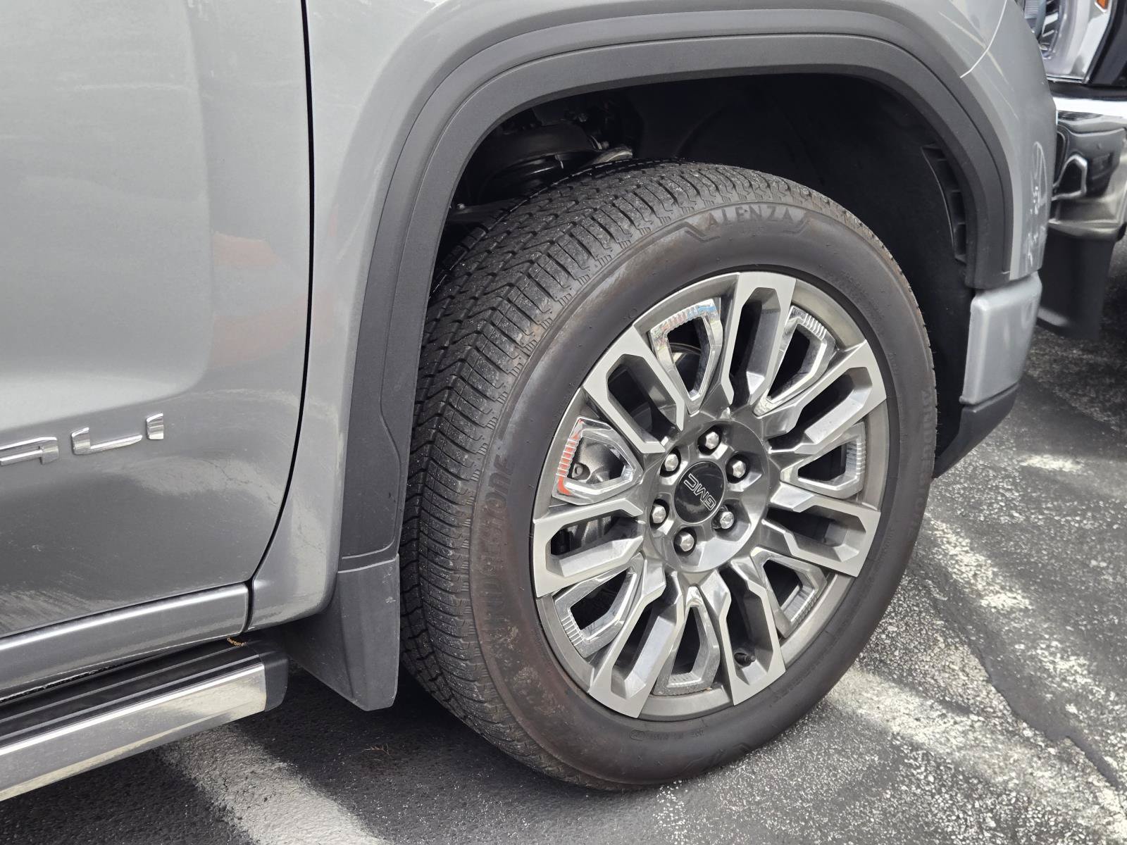 Used 2026 GMC Sierra 1500 Denali Ultimate AWD/4WD image 3