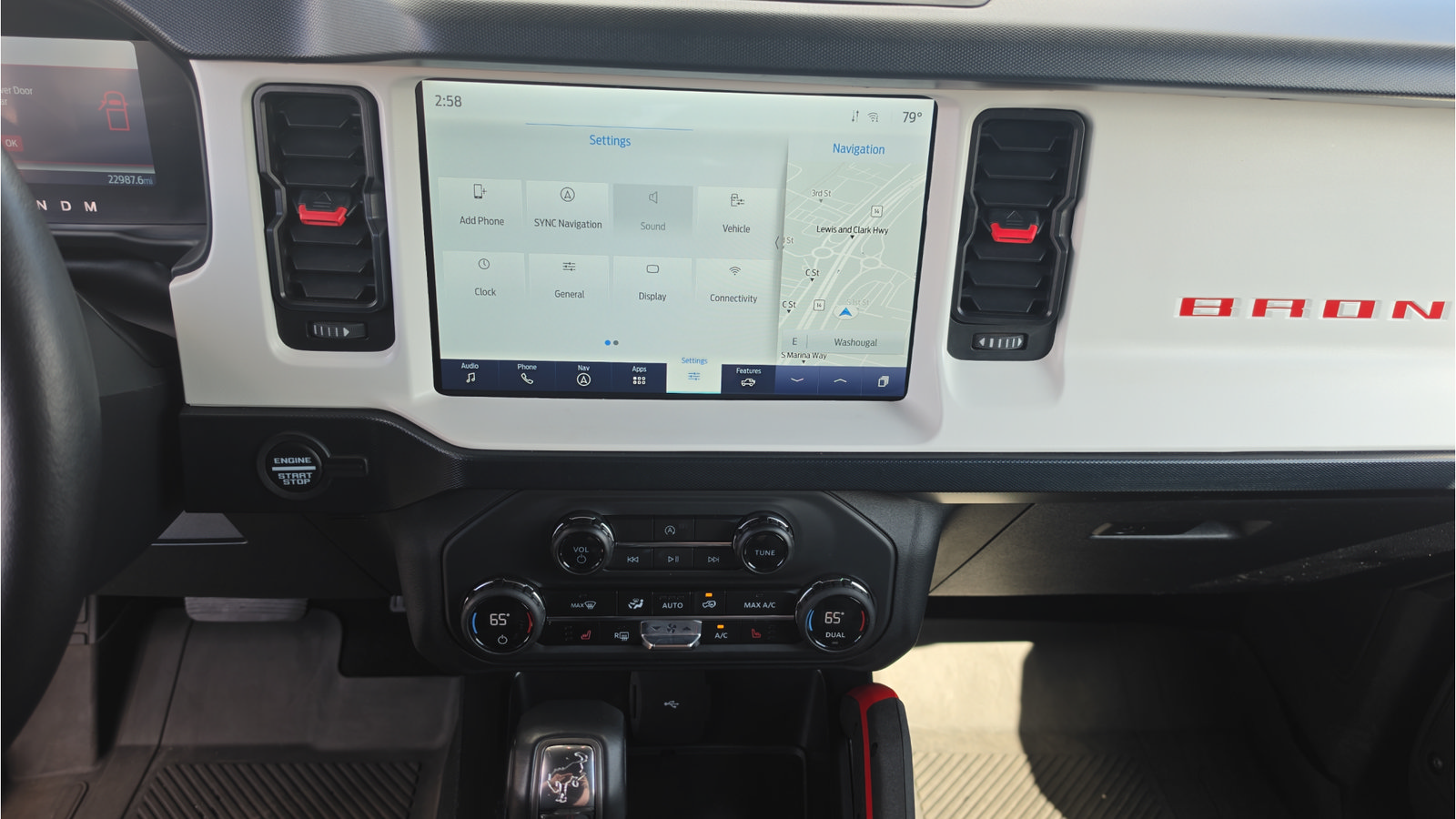 Certified 2024 Ford Bronco Heritage Edition AWD/4WD image 14