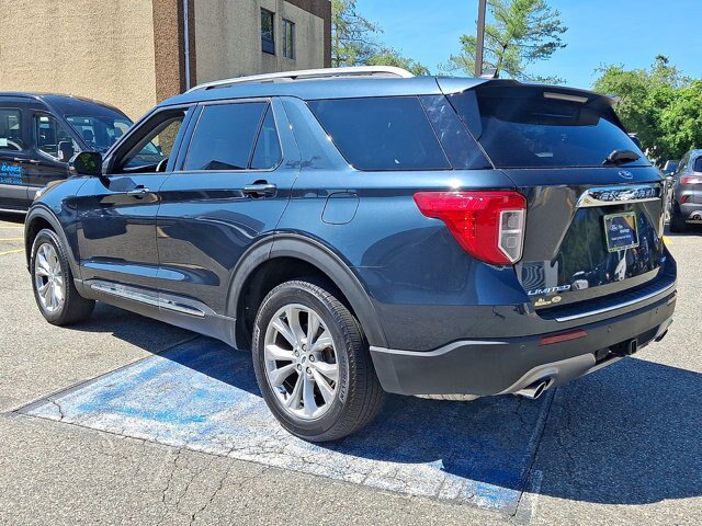 Certified 2023 Ford Explorer Limited w/ Limited Technology Package AWD/4WD image 6