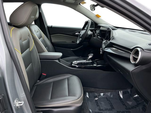 Used 2024 Chevrolet Trax ACTIV image 17