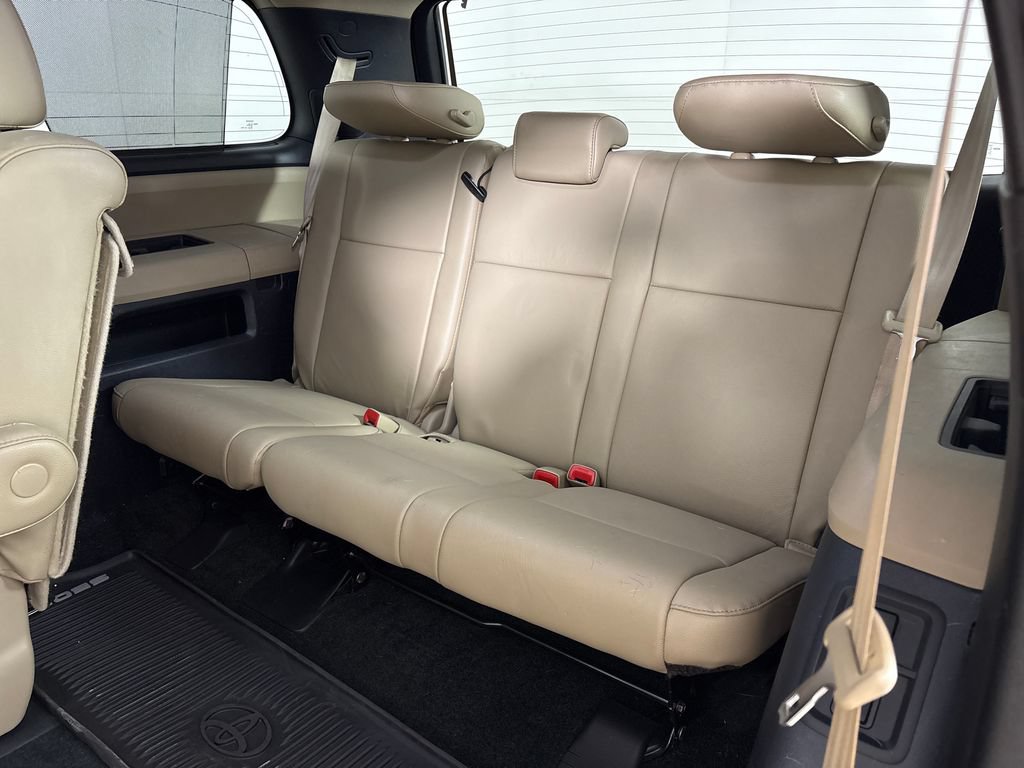 Used 2017 Toyota Sequoia Limited w/ Safety & Convenience Package AWD/4WD image 30