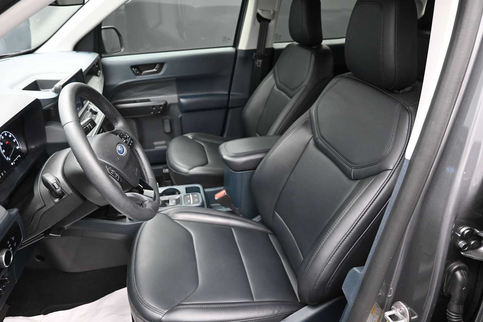 Certified 2023 Ford Maverick Lariat w/ Lariat Luxury Package AWD/4WD image 10