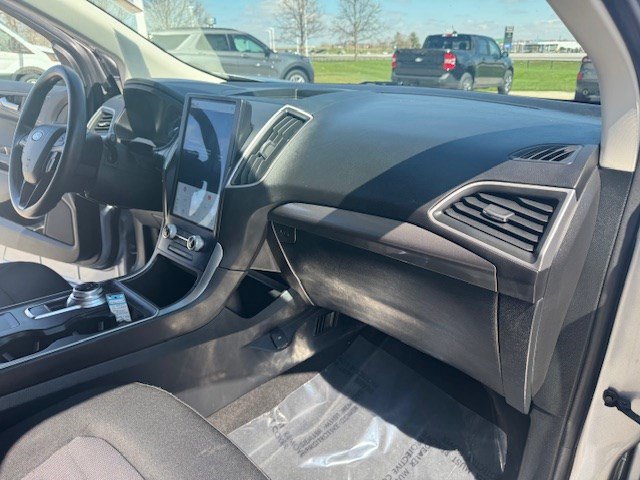 Certified 2022 Ford Edge SE image 35