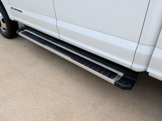 Certified 2022 Ford F350 XLT w/ XLT Premium Package AWD/4WD image 35