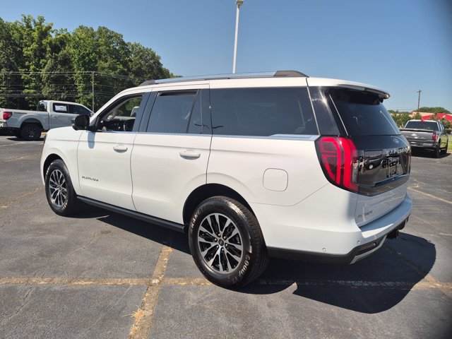 Certified 2025 Ford Expedition Platinum AWD/4WD image 6