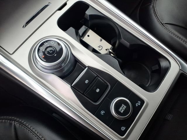 Certified 2023 Ford Explorer XLT w/ Equipment Group 202A image 23