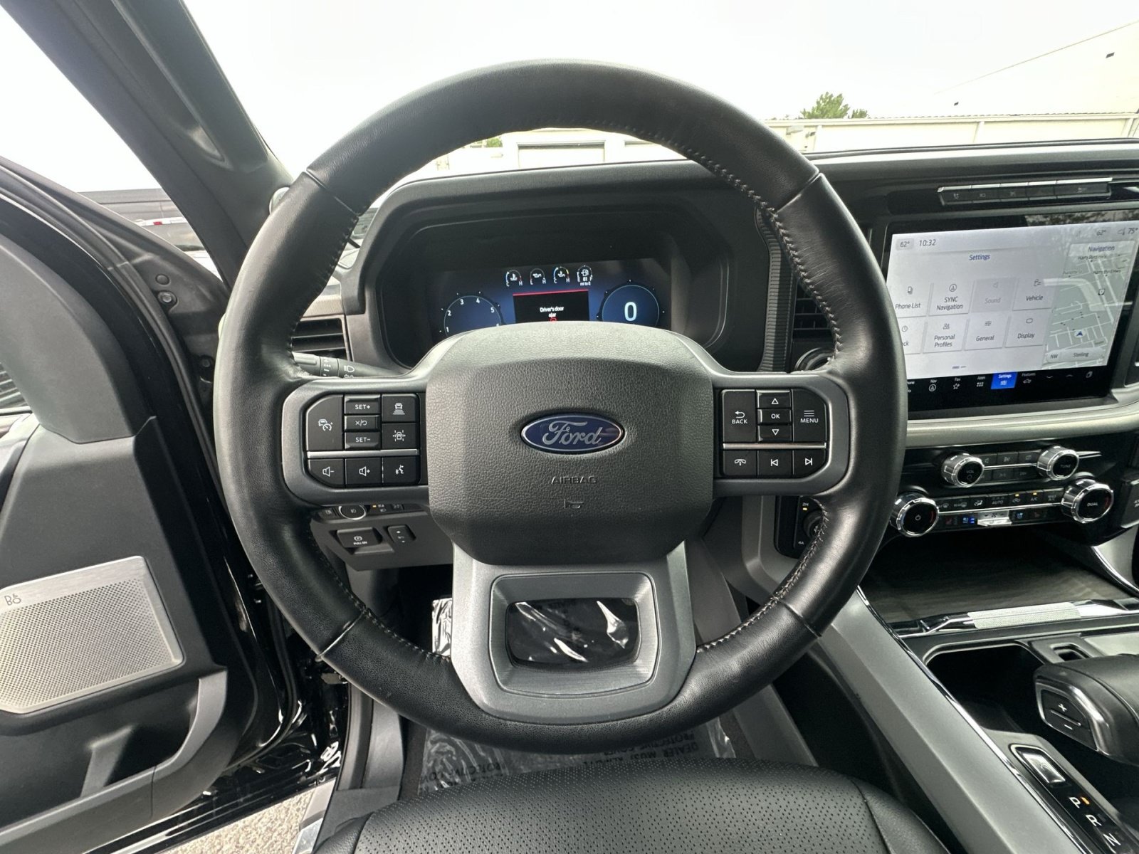 Certified 2024 Ford F150 Lariat w/ Equipment Group 502A High AWD/4WD image 24