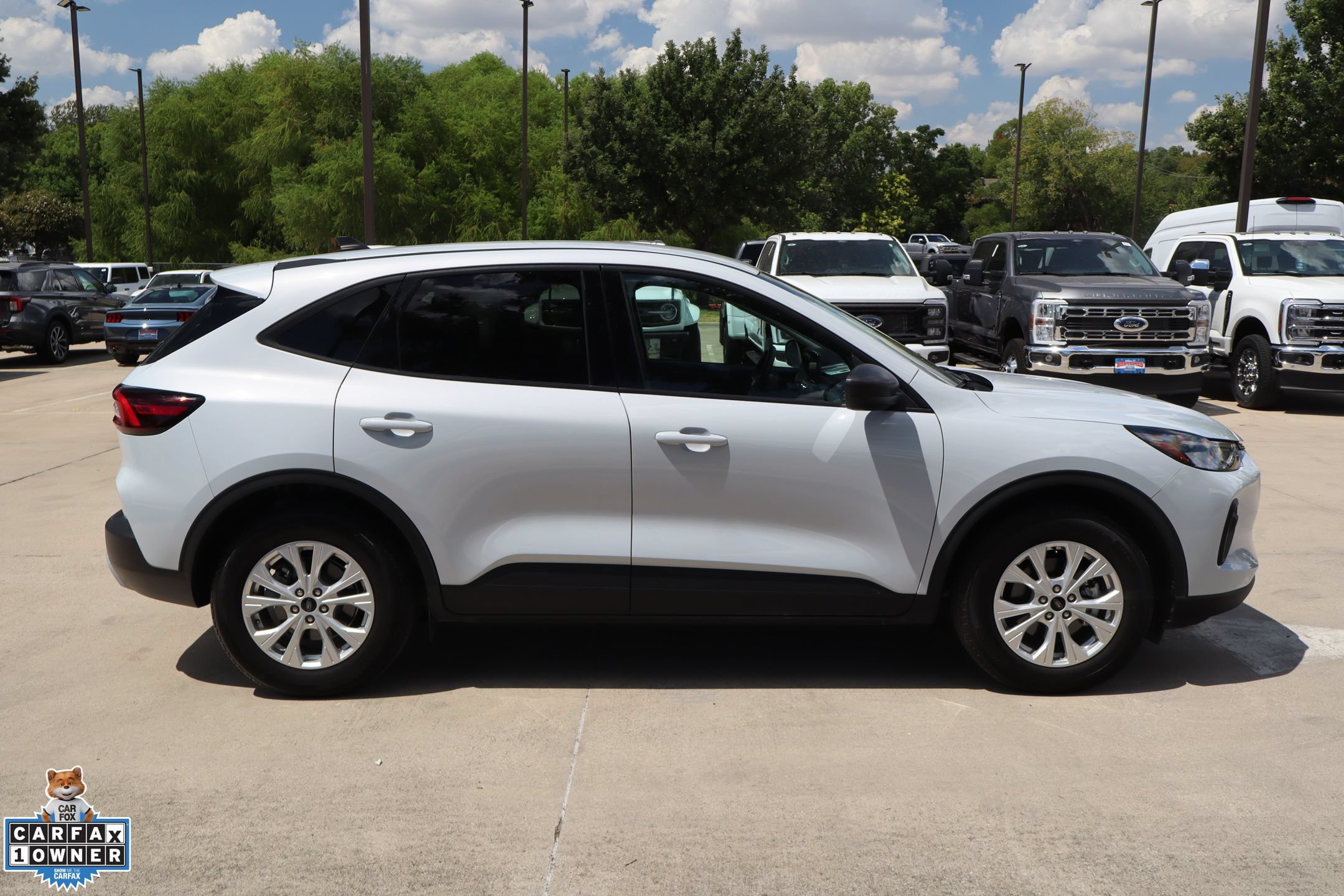 Certified 2025 Ford Escape Active FWD image 2
