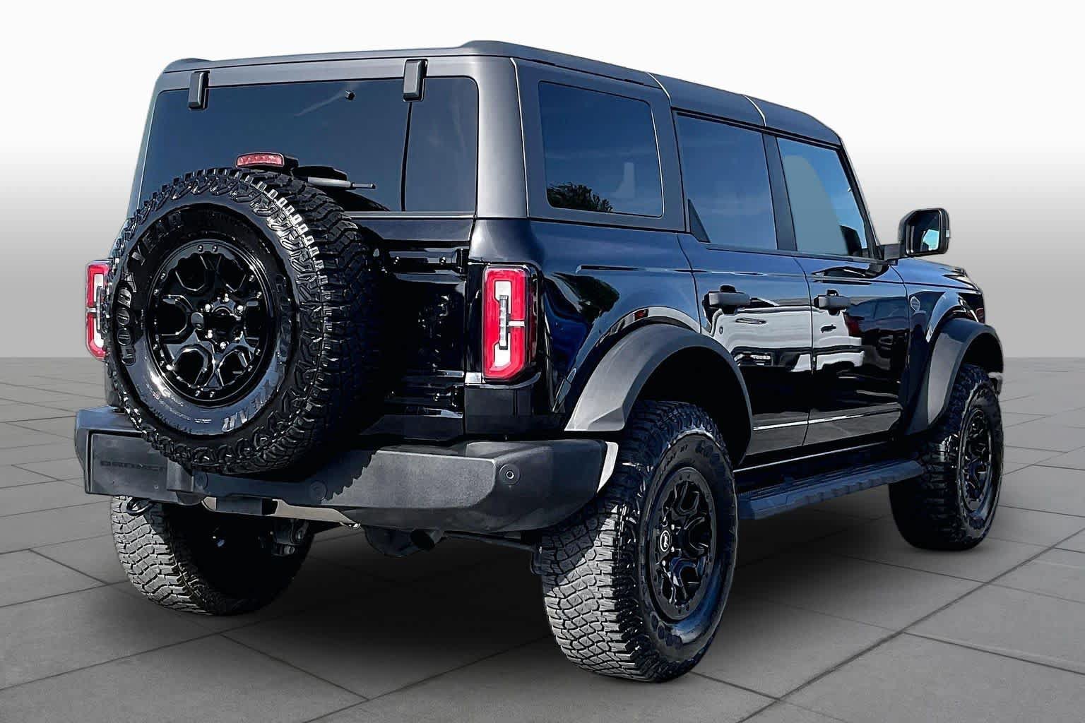 Certified 2024 Ford Bronco Wildtrak AWD/4WD image 13