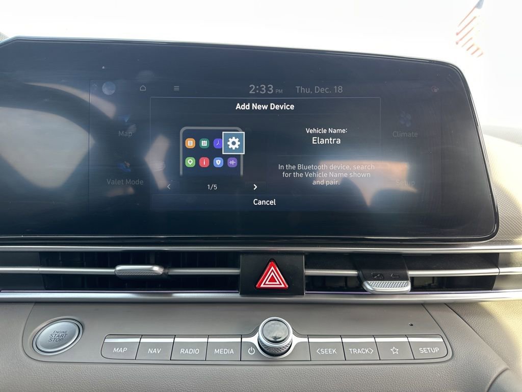 Used 2024 Hyundai Elantra SEL image 30