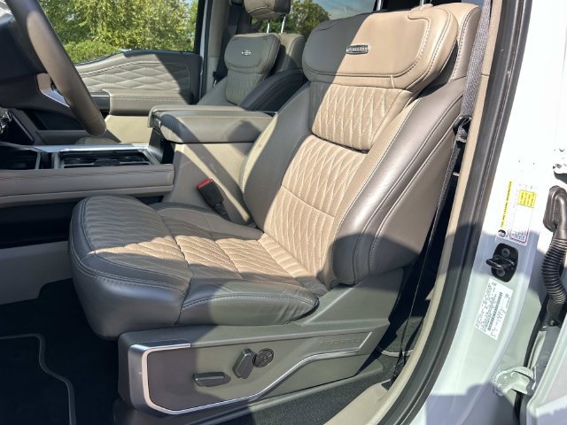 Certified 2026 Ford F350 Platinum w/ Platinum Plus Package AWD/4WD image 31