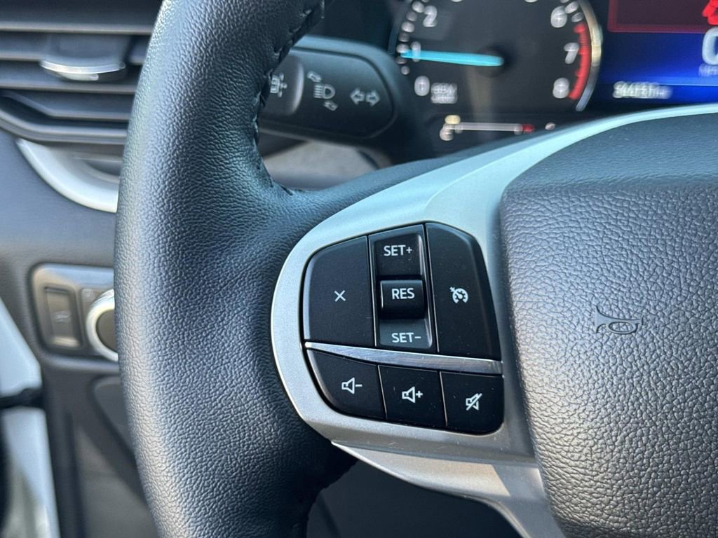 Certified 2023 Ford Explorer XLT image 22