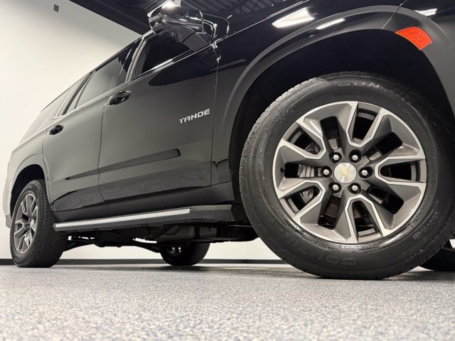 Used 2021 Chevrolet Tahoe LT w/ LT Signature Plus Package RWD image 2