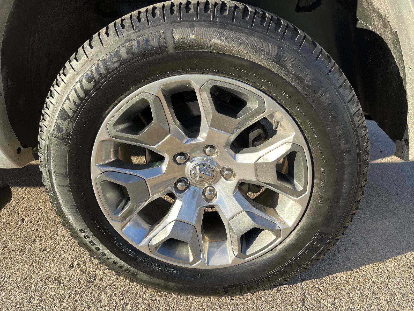 Used 2018 RAM 1500 Limited image 9